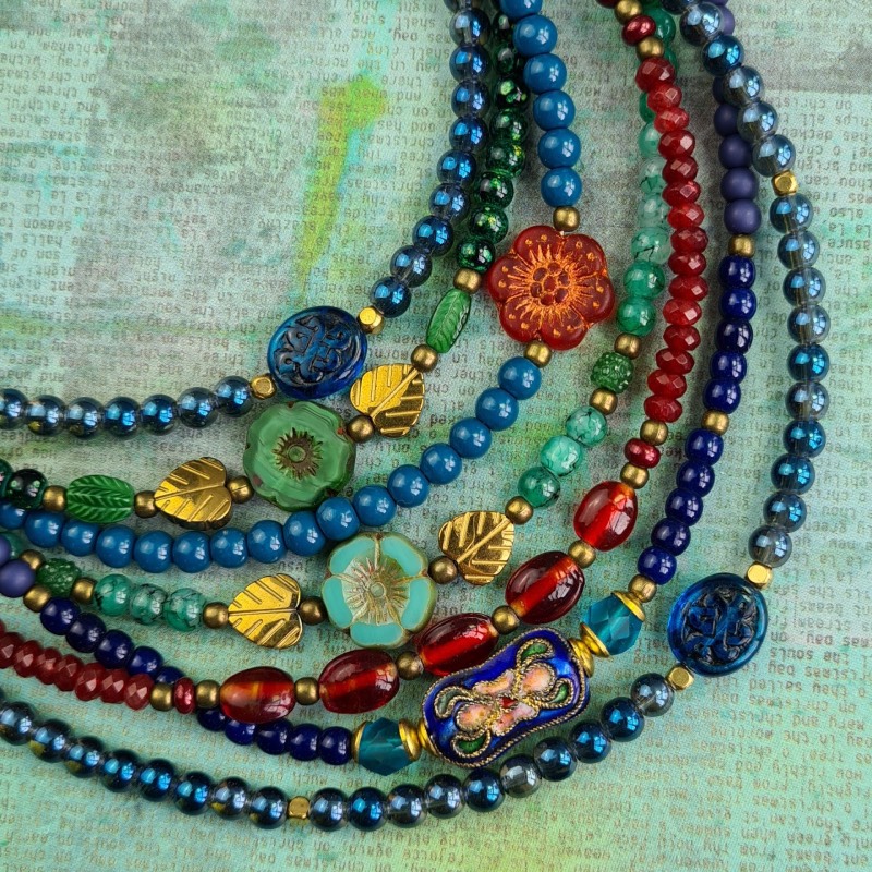 Kleurrijke halskettingen van Urban Hippies